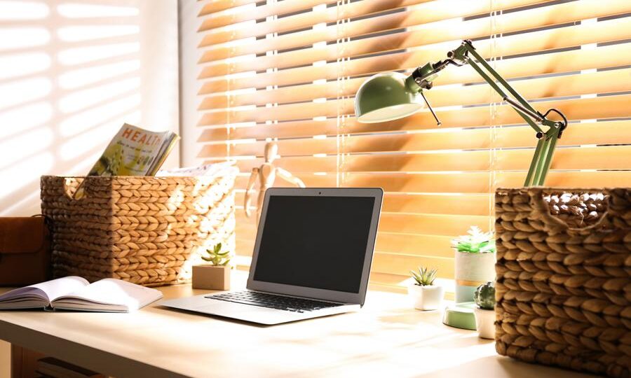 Homeoffice Schreibtisch
