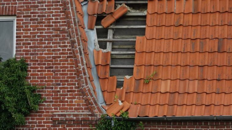 Eine gute Gebäudeversicherung schützt gegen Sturmschäden